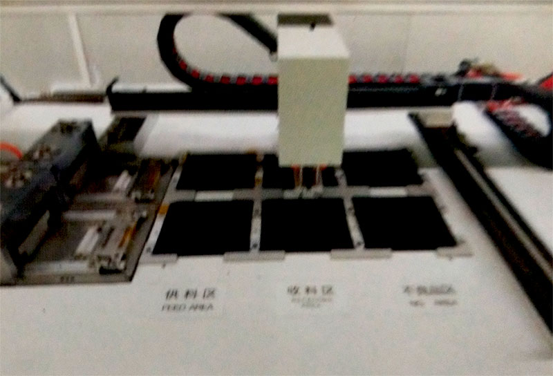 自動分選充磁合格與不合格物料 自動分選充磁合格與不合格物料